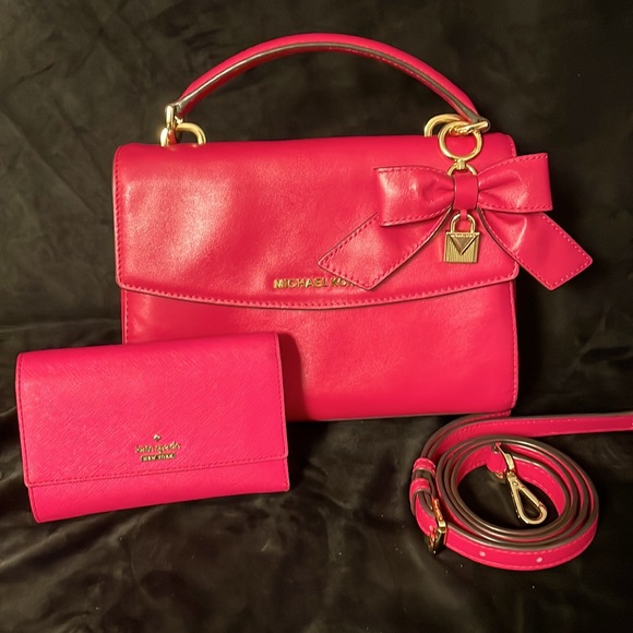 kate spade Handbags - EUC KATE SPADE WALLET AND MICHAEL KORS PURSE BEAUTIFUL COLOR FOR SUMMER.